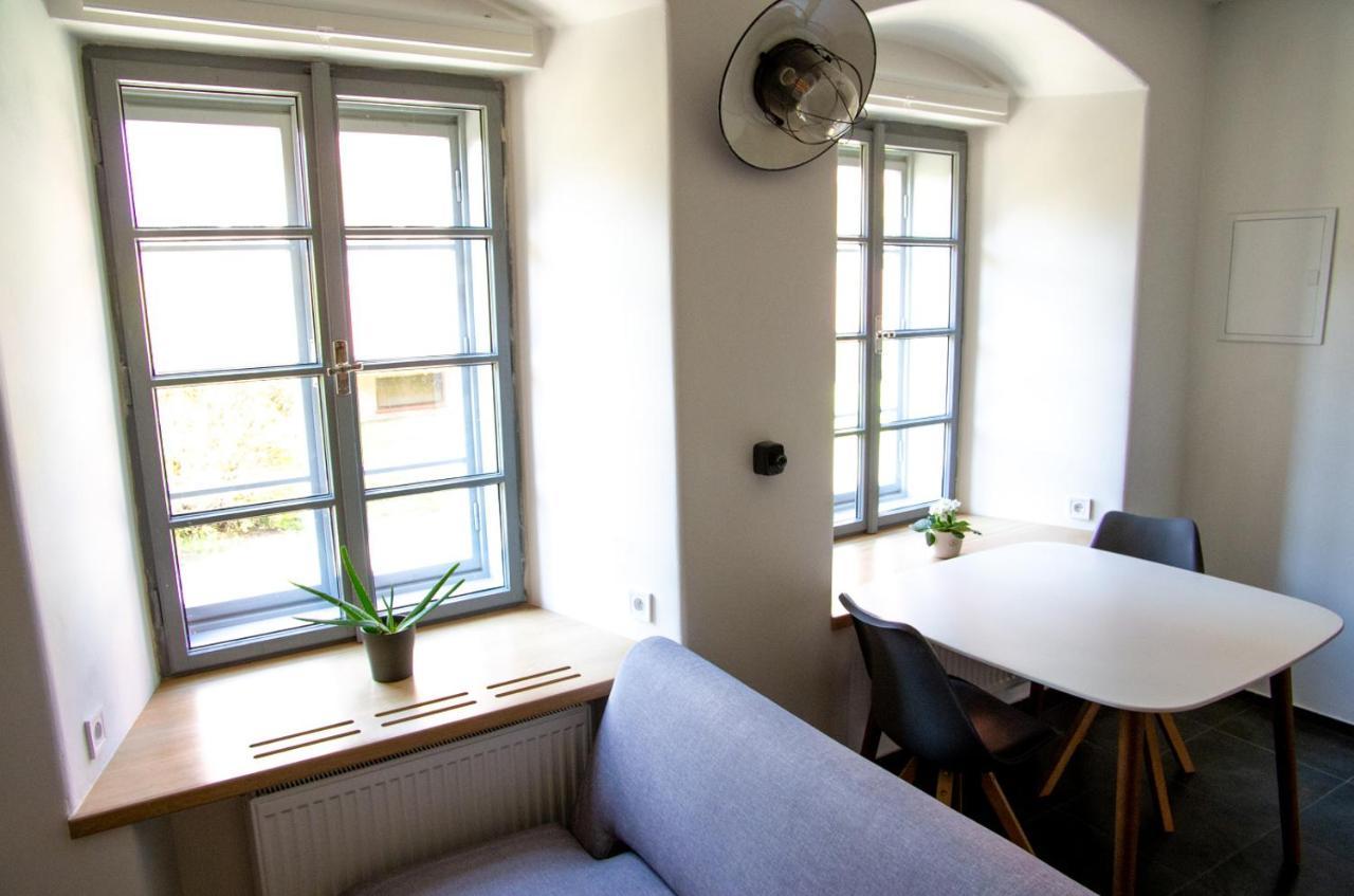 Garsoniera Sedlecka V Centru Kutne Hory Apartment กุตนาฮอรา ภายนอก รูปภาพ